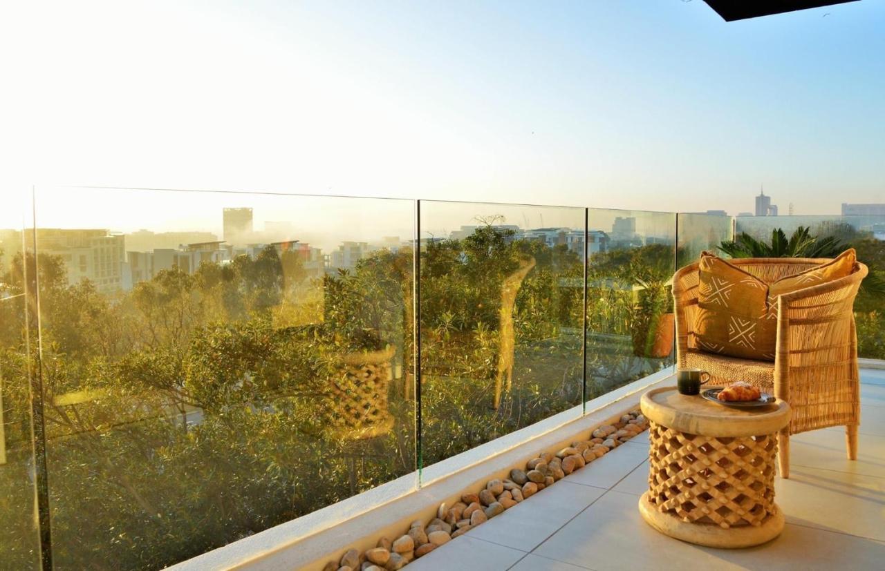 35 On Main By Stay In Luxury Kapstaden Exteriör bild